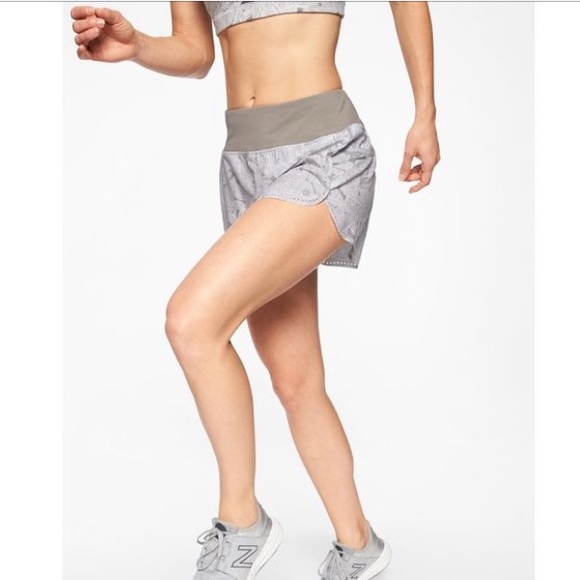 Athleta Pants - Athleta Women's Floral Laser Cut Run Short